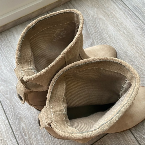 Zara Tan Suede  Wedge Boots - Picture 9 of 14